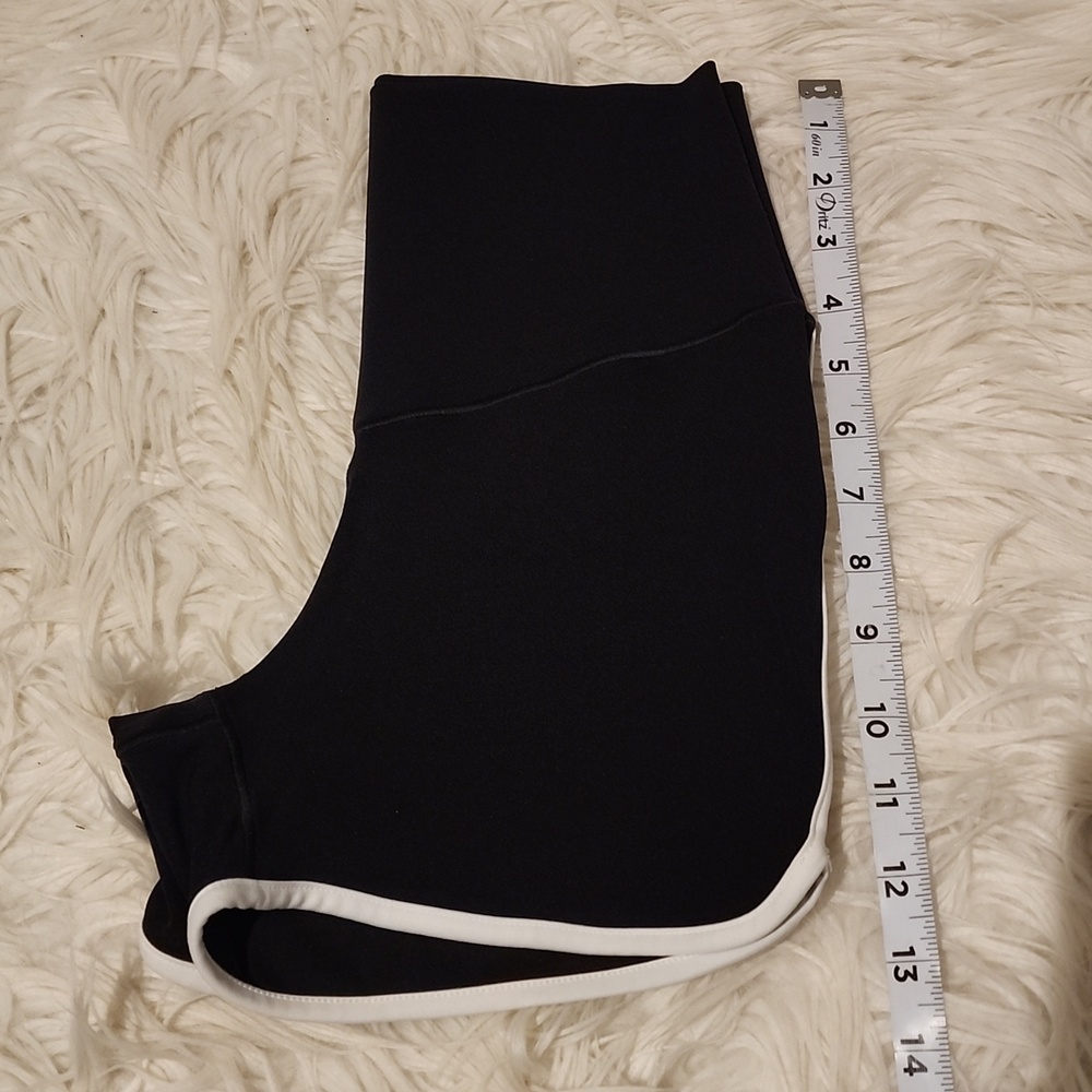 Offline by Aerie Hi-Rise Shortie - Picture 5 of 5